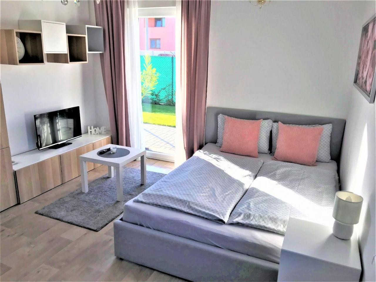 Modry Apartman 2 - Studio Znojmo Bagian luar foto